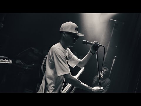 Una Calle Nos Separa - Nestor En Bloque Concierto NY 2021