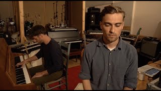 Rhys Lewis - The Sun Will Rise (Live)