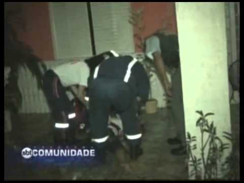 PROGRAMA SBT COMUNIDADE 16 06 2014 MULHER E MORTA A FACADAS