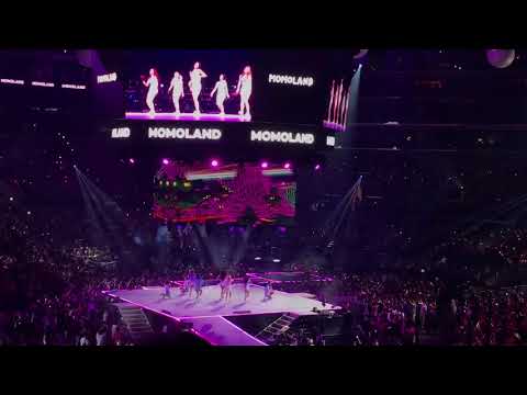 [FANCAM] Momoland Intro + BAAM @ KCON LA 2018