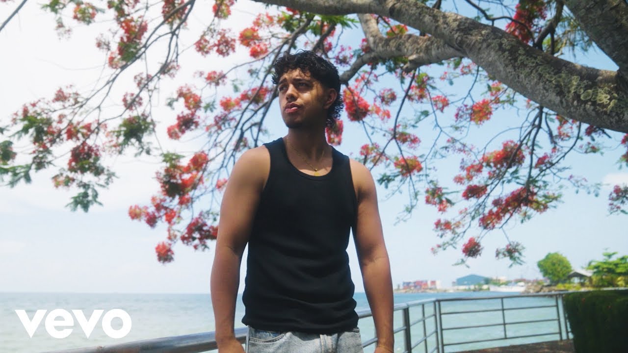 Myshaan - Inside My Head (Official Music Video)