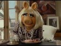 Sesame Street Telly Laughs At Miss Piggy Banging Her Head Explosion