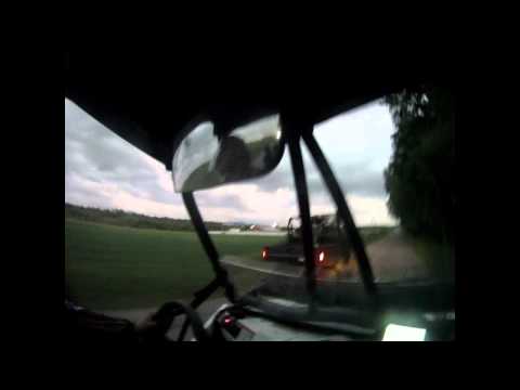 Ranger XP800  2011 vs RZR800 2011 drag race