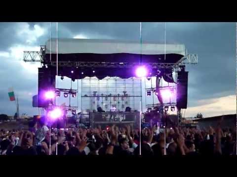 Armin van Buuren @ Cacao Beach 2011 ( Armin van Buuren Ft. Christian Burns - This Light Between Us )