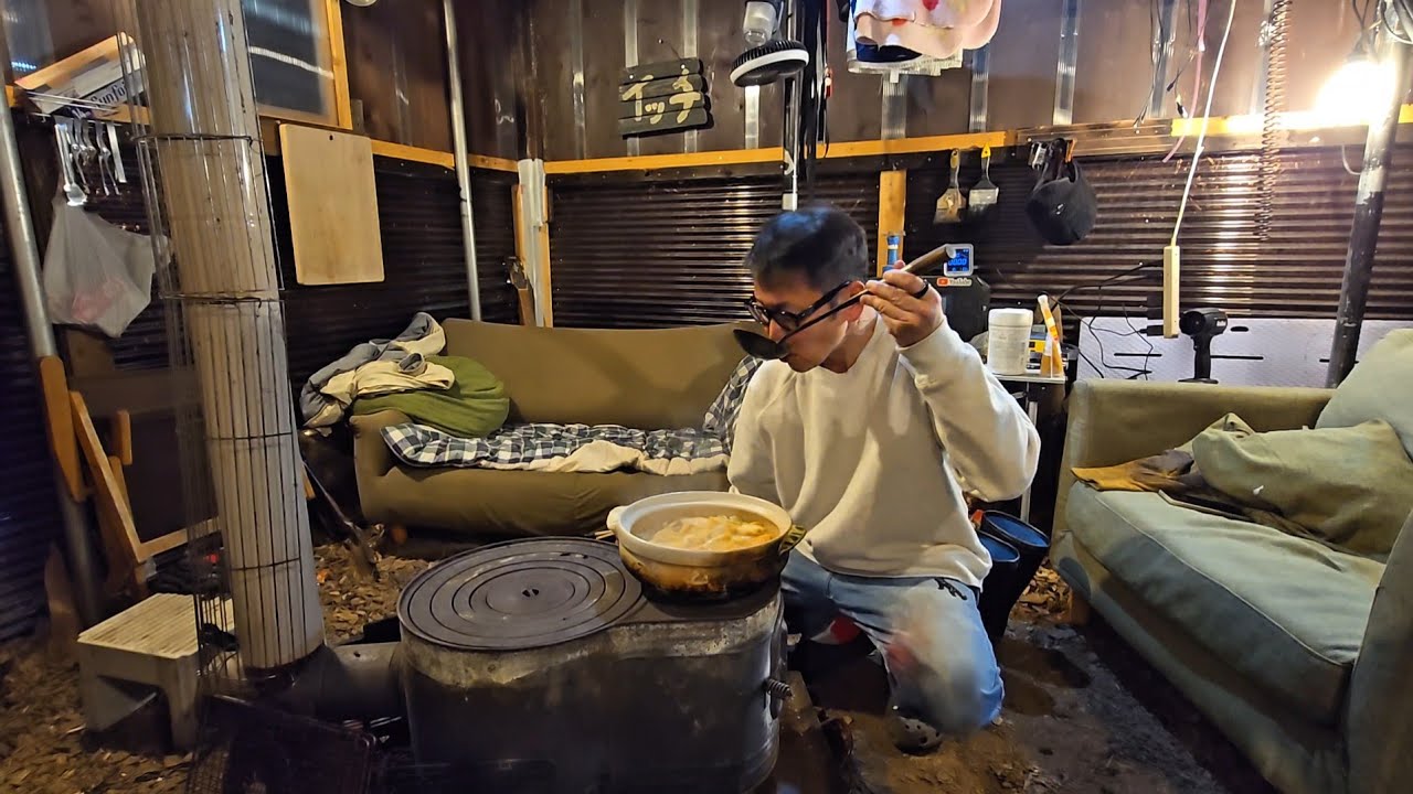 【寒波の山小屋】　薪ストーブで鍋、たら鍋、石狩鍋　#ここは山ではありません】