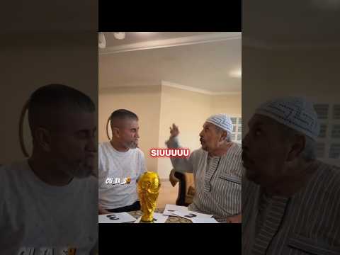 العجوز يحب رونالدو أكتر من إبنه..😂🔥