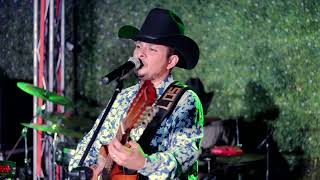 Los 2 Vicios / Popurrí de Los Cadetes de Linares