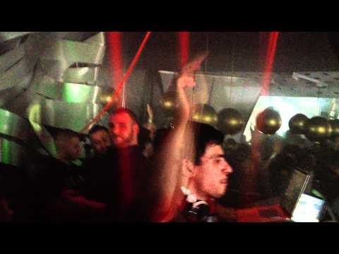 Thomas Gold Drops Spaceman 1/13/12 @ Bliss