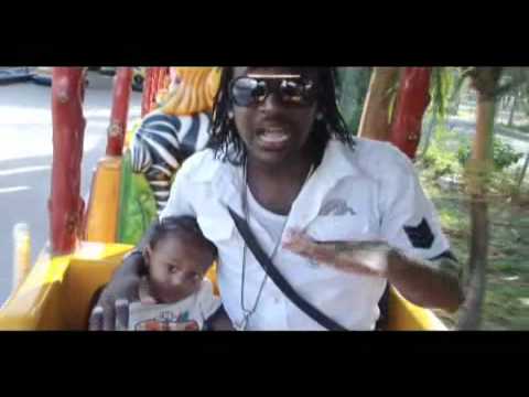 Navino - Live Forever [Official Music Video]