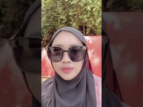 LIBURAN DI PANTAI BANYU MENENG BERSAMA KELUARGA BESAR CV. LANCAR JAYA