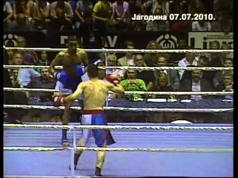 anic milos vs mustafa rouso Part 1