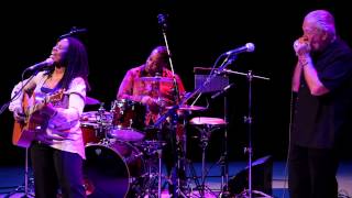 Charlie Musselwhite & Ruthie Foster - Richland Woman Blues