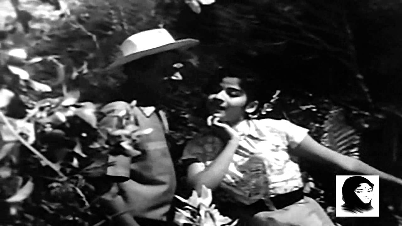 Dekh Idhar Ae Hasina Lyrics  | 12 O’Clock | Guru Dutt, Waheeda Rehman | Geeta Ghosh Roy Chowdhuri (Geeta Dutt), Mohammed Rafi | Omkar Prasad Nayyar