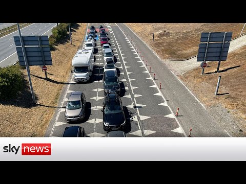 Travel chaos moves to Eurotunnel leaving passengers in bumper-to-bumper traffic