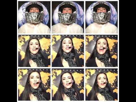 Space oddity – David Bowie (acapella cover by Paula Domínguez)