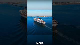 Cruise Ship Queen Mary 2 Arriving in Rotterdam!