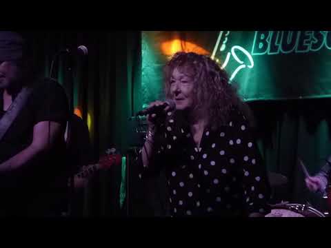 Hamburg Blues Band w/Maggie Bell & Krissy Matthews - Wishing Well - Downtown Bluesclub, 11.01.2019