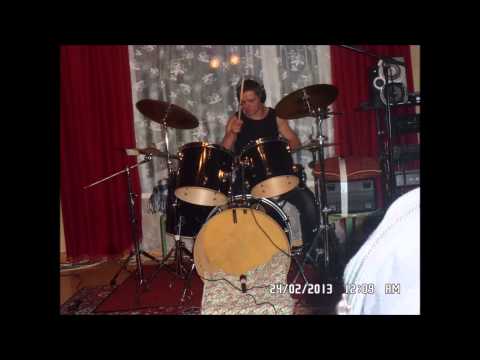 Priit Pilk -Taas vaikivad mu huuled .