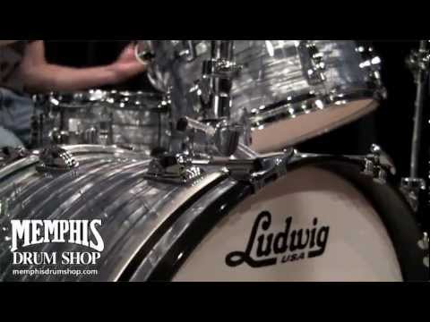 Ludwig Classic Maple Drum Set (22" Bass Drum) - Sky Blue Pearl