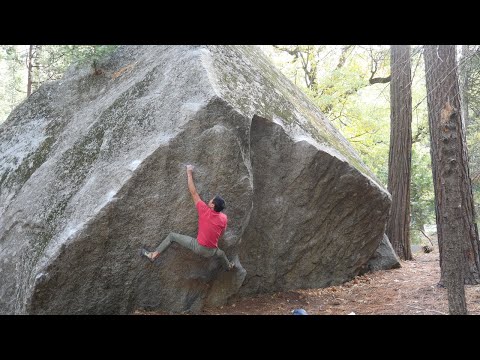Yosemite Bouldering: Housekeeping Face (V2)