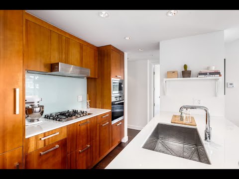 305 - 1565 W 6th Avenue, Vancouver - 6th & Fir - Modern South Granville Condo developed by Westbank