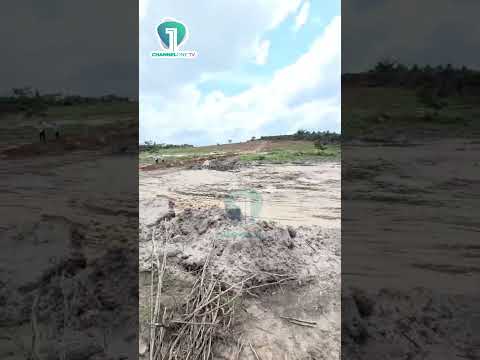How Sand-Winning Has Damaged the Cleared Expressway Right-of-Way