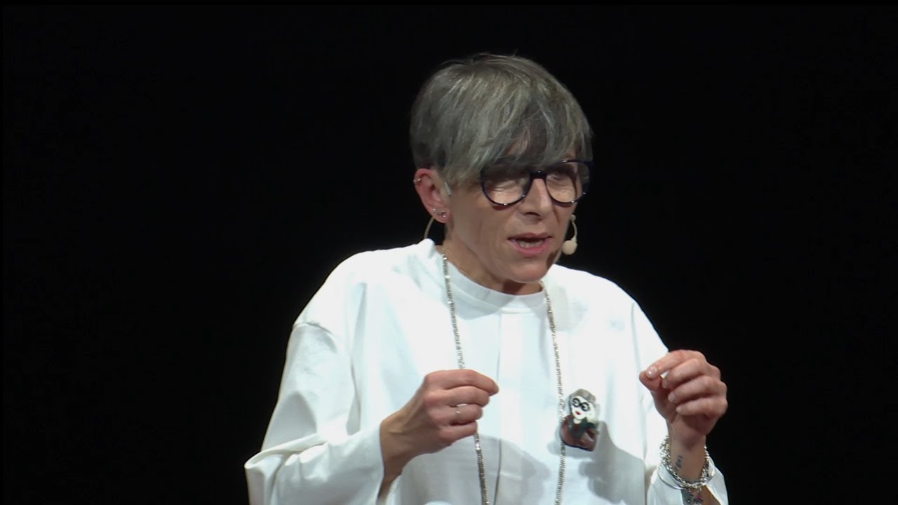 Allenare la giocosità, il superpotere che non ricordavi di avere | Cristina Savi | TEDxVerbania