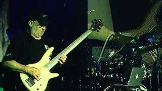 Ibanez Guitar Festival 2013 - Performance: Gary Willis, Part 1 of 2