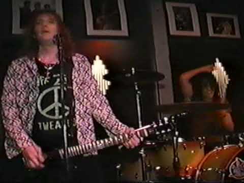 Video thumbnail for Baby Loves You (Live) [One More for the Road]
