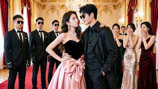 Download lagu 📺Nagkunwaring pangit para takasan ang kasal, pero isang halik lang, sinta agad siya ng CEO! mp3
