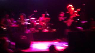 The Brand New Heavies - Back To Love- Live in Madrid HD