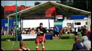 preview picture of video 'Bridge of Allan Highland Games - 56lb Weight Over the Bar'
