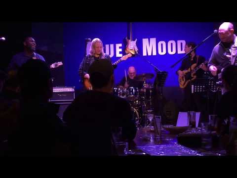 Josh Smith, Kirk Fletcher, Matt Schofield @Blue mood Tokyo 2017-10-07 (1/3) VEMURAM