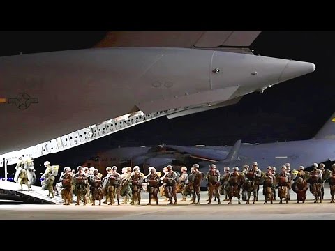 Army Paratroopers Night Jump – The Legendary 82nd Airborne Division