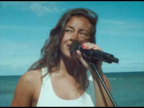 Malou, NOËP - What's left in your mind (Official Music Video)