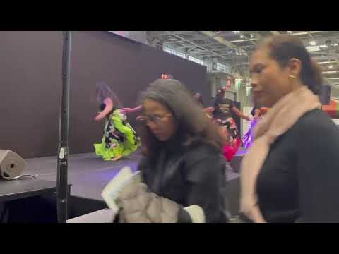 Etinsel Maloya " bien arivé"