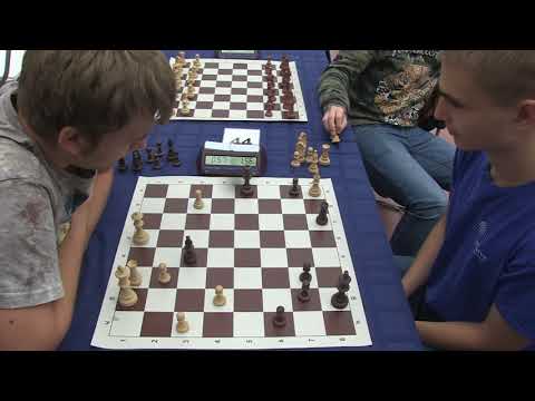 2017-08-30 IM Zakhartsov - GM Sarana Moscow Blitz with a ringing