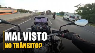Por Que Motociclista é Mal Visto no Trânsito? Vamo Falar a Real