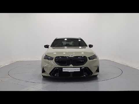 BMW M5 Touring - Image 2