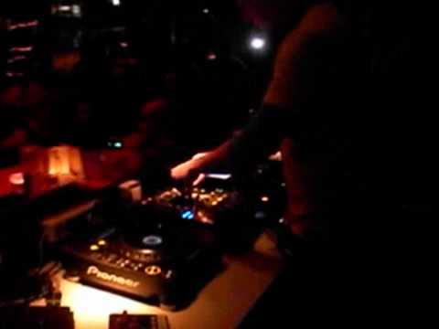 Bryan Kearney @ Ammos Club,Athens 19.2.2011-5