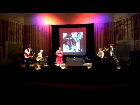 Katy Carr sings Wojtek at the Platforma Festival - Manchester 1st November 2013