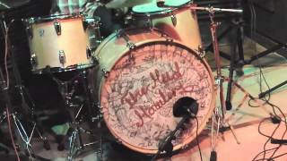 The Strange Transmission - The Mud Howlers - Give Me Something