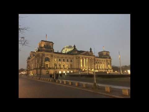Der Reichstag - Ein Ort der Geschichte schreibt 2/2