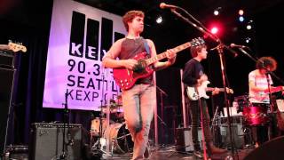 Surfer Blood - Floating Vibes (Live on KEXP)