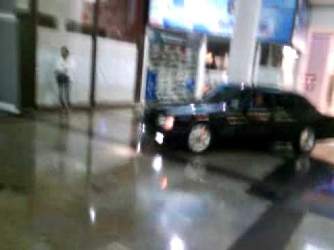dando um rolê de opala dentro do shopping part 2
