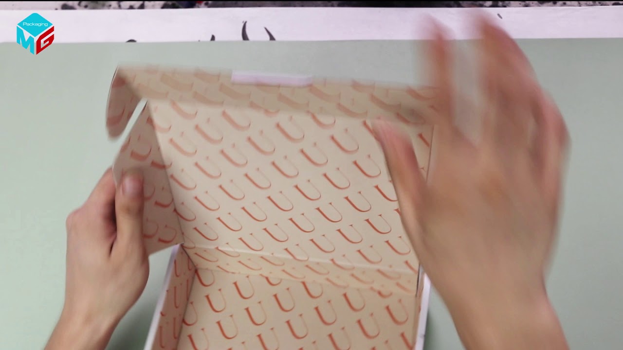 Muge Packaging: Custom Subscription Box Packaging