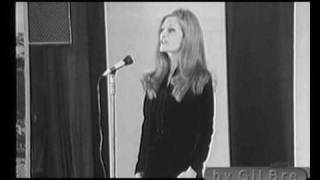 Musik-Video-Miniaturansicht zu Nel 2023 Songtext von Dalida