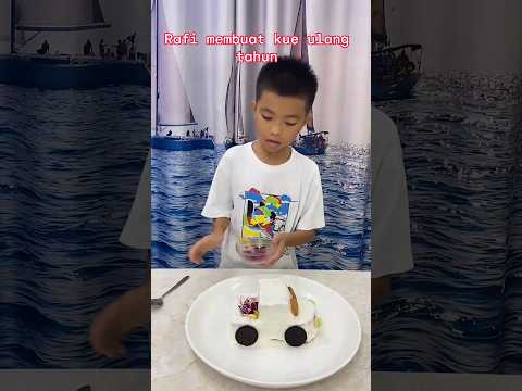 Rafi membuat kue ulang tahun dari buah semangka yang unik #shorts #videolucu #dubbing #videokocak