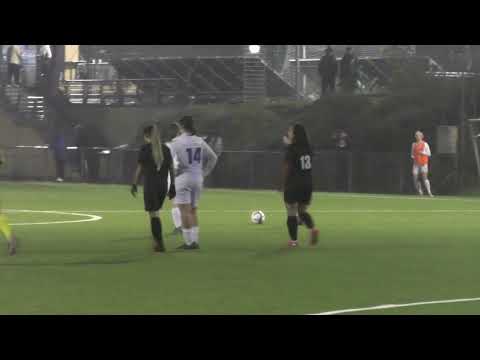 The penalty kick taken by Pure Eke in RWDM Girls - KVK Tienen Eva's B on 18.12.2021