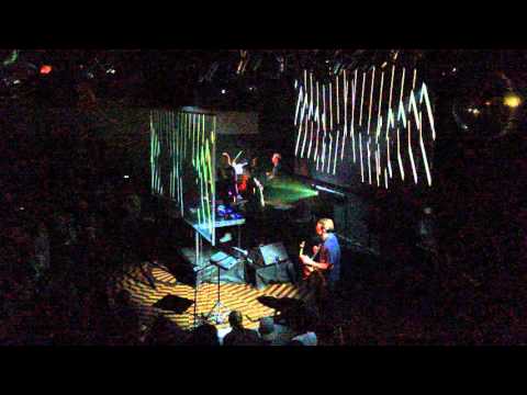 VR/Nobody - Dance the Sadness Out (live)